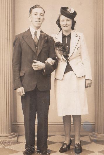 Christy and Anne Kenny wedding photo